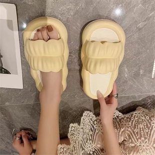 Cute soft indoor home slippers women's outdoor wear ins style 2023 bath non-slip home internet celebrity sandals