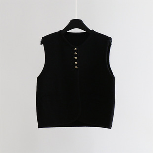 Fashionable Old Money Style Round Neck Knitted Vest Autumn and Winter Sleeveless Vest Sweater Women's Inner Wear Slimming Look Golden Beanie Button