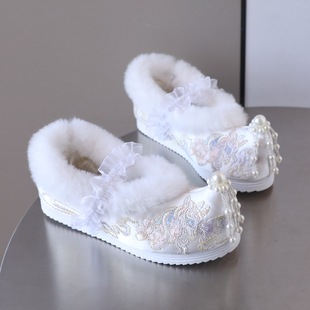 2023 new winter girls' Hanfu shoes ancient ancient costume embroidered shoes Princess show flat children's fleece-lined cotton shoes