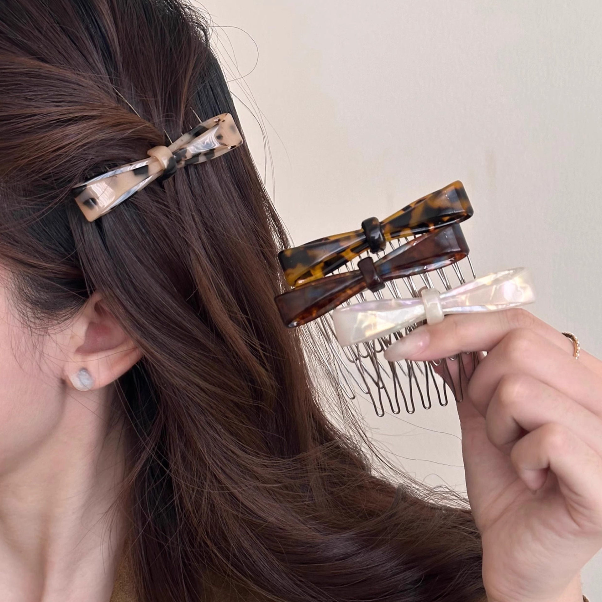 Acetate Bow Hair Comb with Inverted Bangs Hairpin 2025 New Trendy Non-Slip High Crown Fluffy Side Hair Clip