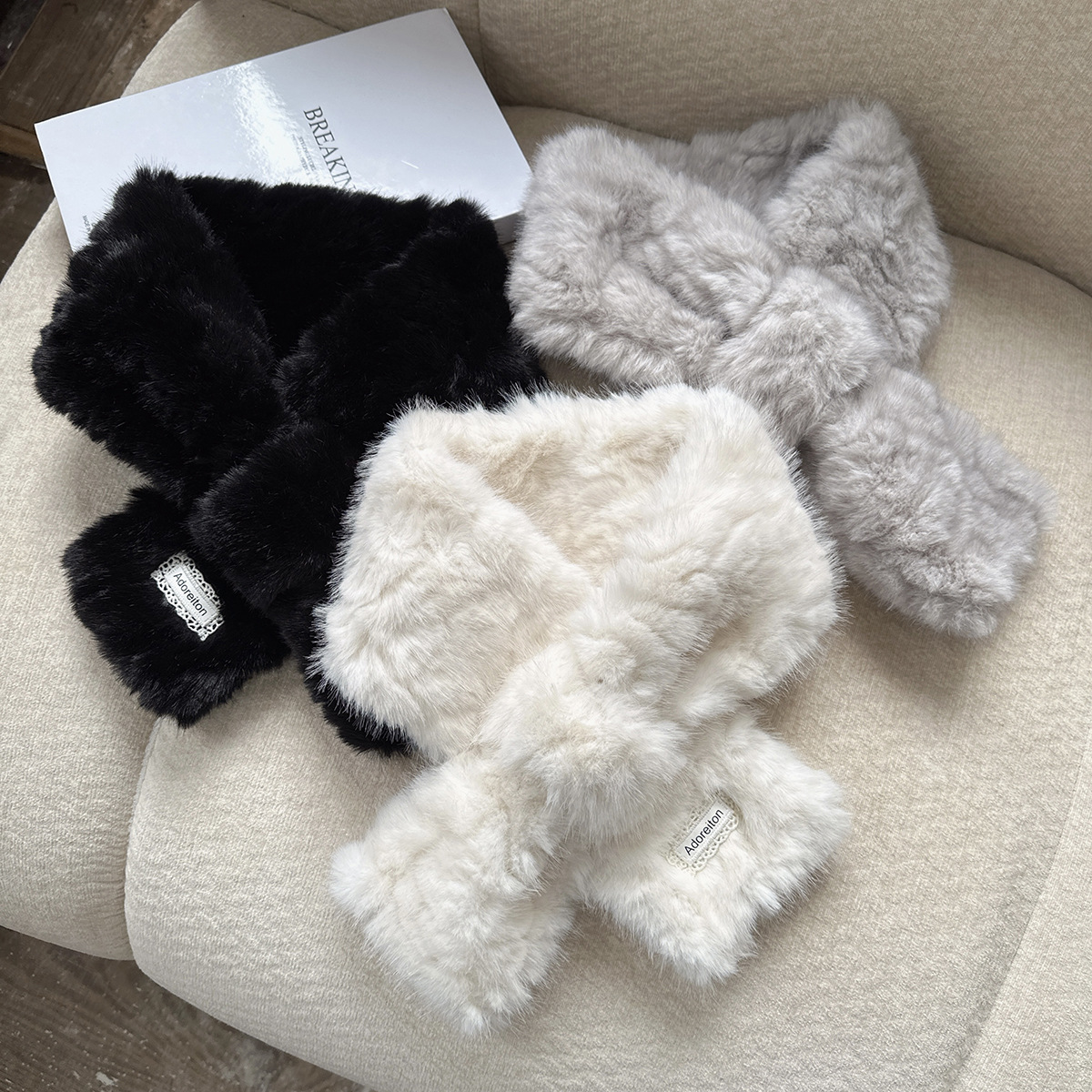 Plush Scarf Autumn and Winter Women's Solid Color Faux Lazy Rabbit Fur Korean Versatile Student Cross Ins Soft Girl Fur Collar Neck Warmer