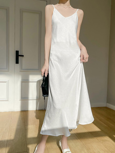 French Style Elegant Socialite Slip Skirt Women's Spring and Summer New Waist Slimming High-end Acetic Satin dress Women