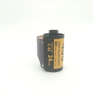24 carbon removal film roll C41 color negative film 135mm disc 35mm retro waterproof camera film