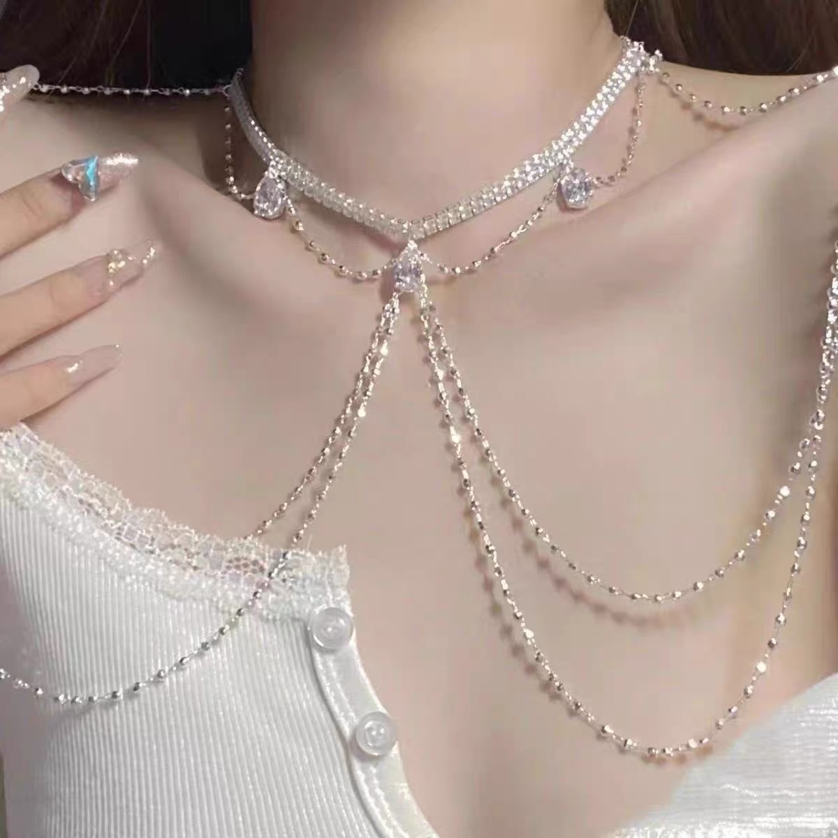 Exoticism Cool Hot Girl Body Chain Chest Chain Exaggerated High-level Clavicle Chain Sequins Pure Back Chain Decorative Women