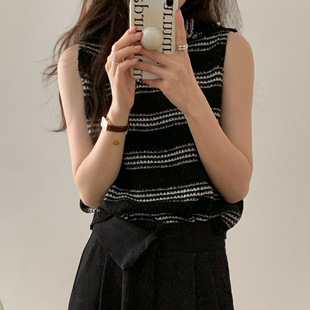 Korean chic Summer Retro Western Style Round Neck Color Striped Jacquard Loose All-match Sleeveless Sweater Vest for Women