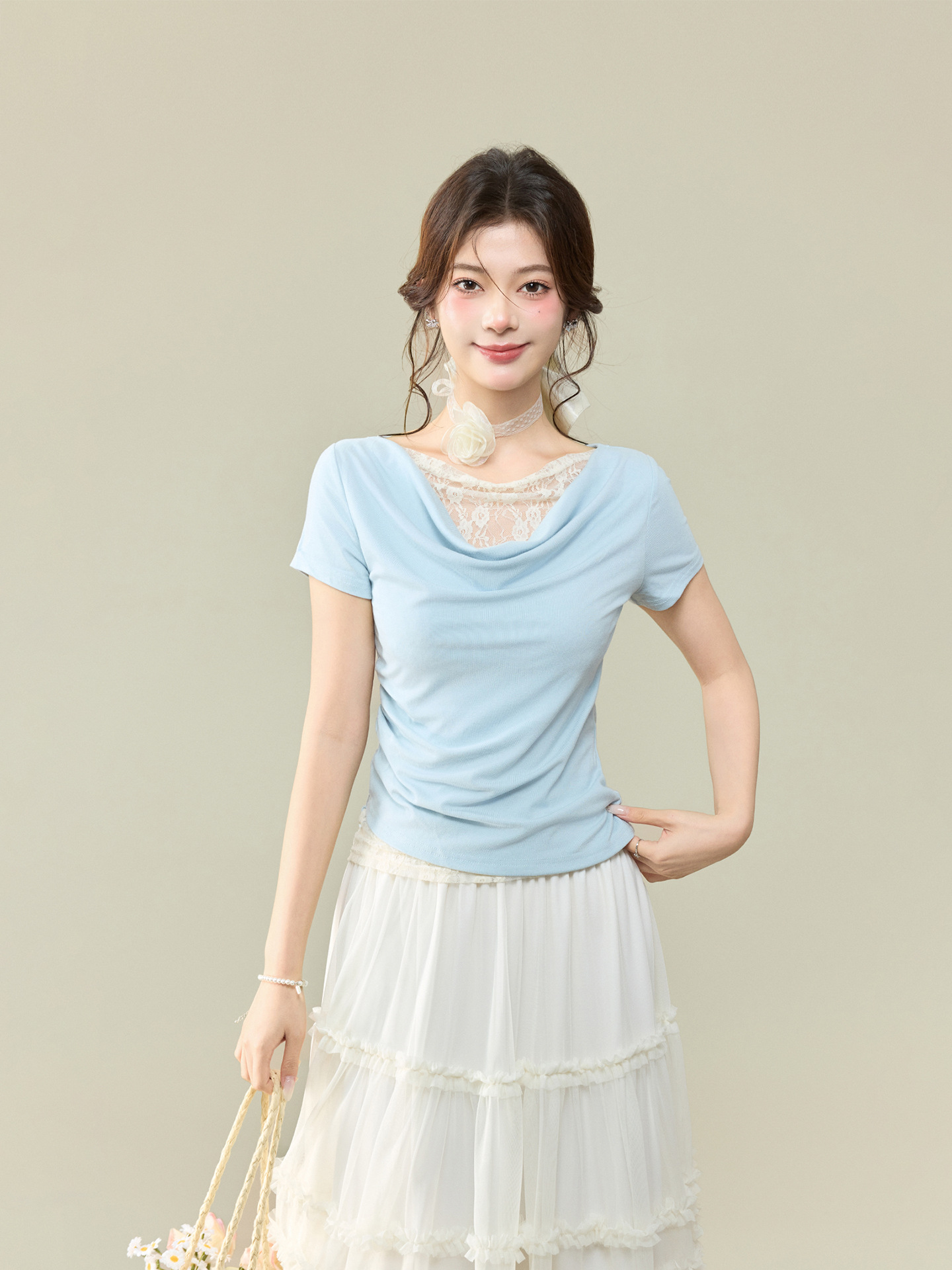 Jiyou Blue Lace-Trimmed Short-Sleeve T-Shirt for Women, 2026 Spring/Summer Pure Desire Off-Shoulder Elegant Slim-Fit Top