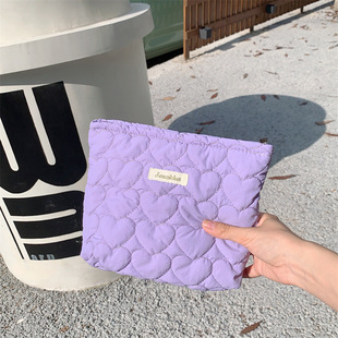 High-value Cosmetic Bag Quilted Love Hand Bag Inner Bag New Large Capacity Cosmetic Bag Lipstick Storage Bag