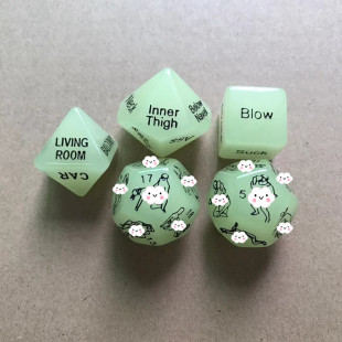 Upgraded sexy 5 pieces set luminous dice couple suit love foreplay dice couple small gift