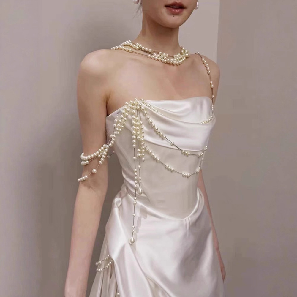 Strapless Satin Light Wedding Dress for Petite Brides, French Style, White, 2026 New Model, Simple and Light Luxury
