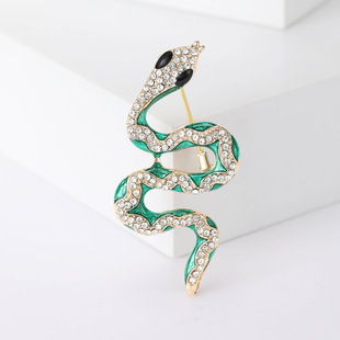 Cross-border foreign trade personalized rhinestone oil drop enamel green snake brooch fashion creative Joker high-grade brooch wholesale