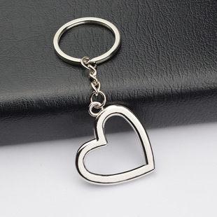 Metal keychain love heart-shaped key pendant men and women car key chain advertising small gifts wholesale