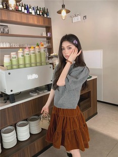 Lace Half Turtleneck Knitwear for Women, Niche Early Spring Puff Sleeves, Pure Lust Top with Short-sleeved Knitwear