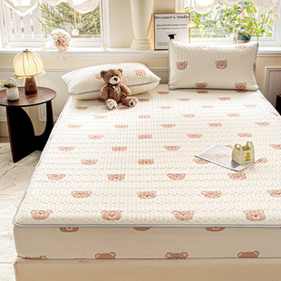 Class A cool silk air fiber bed hat small fresh cartoon printed summer mat student bedroom two or three-piece set