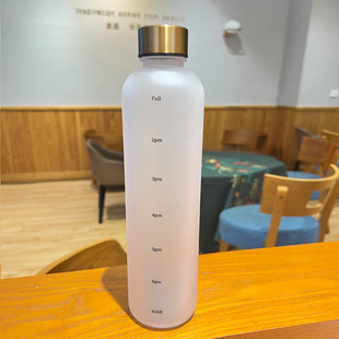 Пластиковая чашка горячая в Юго-Восточной Азии мода 1000ml минималистичная космическая чашка PC стойкий к падению ремень шкалы времени чашка