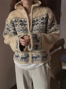 Christmas Style Jacquard Knitted Cardigan Women's Zipper Korean Style Retro New Autumn and Winter Short Slimming Sweater Coat Top