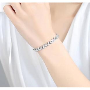 Wish European and American fashion bracelet factory direct women's bracelet gem bracelet metal plating women's heart