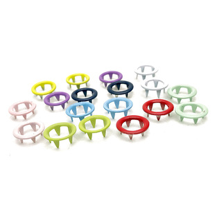 Factory direct 9.5mm color hollow five claw button boxed shirt T-shirt baby clothes sewn-free metal snap button