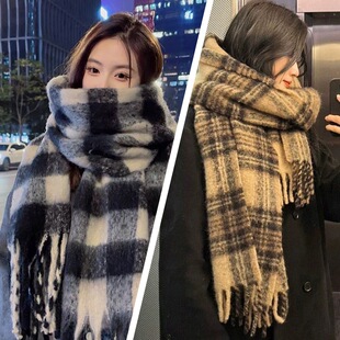 High-grade plaid scarf women's winter scarf new shawl Maillard warm thickened Korean style College student wholesale