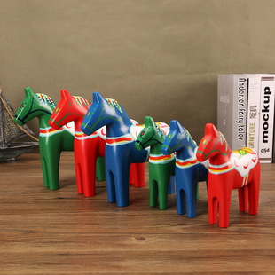 Sweden Dala Painted Trojan Horse Carving Trojan Horse Ornaments Desktop Decorations Cute Children's Gifts Children's Room Decoration