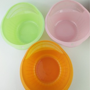Factory Direct supply kitchen tools rice washing machine multi-function fruit and vegetable draining basket color plastic rice washing sieve wholesale