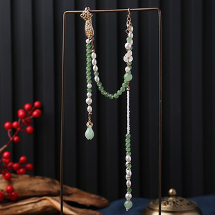 Chinese-style cheongsam national tide pressure lapel elegant pendant Hanfu tea clothing brooch tassel vintage pendant antique classical jewelry