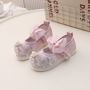 Autumn New Three-dimensional Unicorn Embroidered Girls Embroidered Hanfu Shoes Children's Ethnic Style Old Beijing Handmade Cloth Shoes