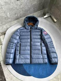 Crofton 2227 Men's and Women's Same Light and Thin.