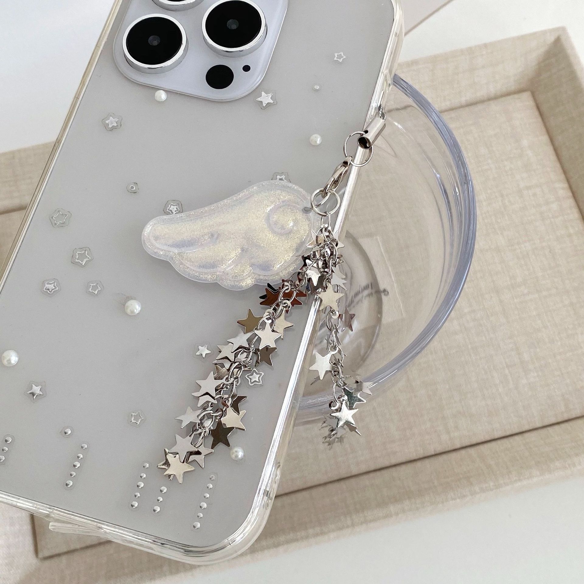 Angel Wings Star Chain Ancient Early Y2K Japanese Magic Girl Bunny Keychain Bag Pendant Ins Style