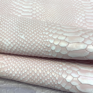 Customized Pink First-Layer Cowhide Python Pattern Hand-Washed and Rubbed Pink and White Two-Color Shoe Bag Leather Fabric