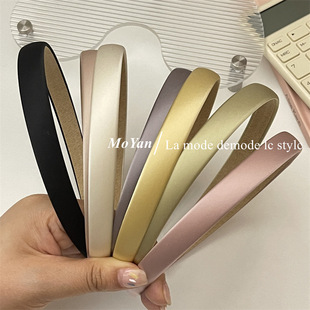 Japanese and Korean simple thin satin headband girl sweet cute temperament headband classic all-match hair pressing hairpin hair accessories