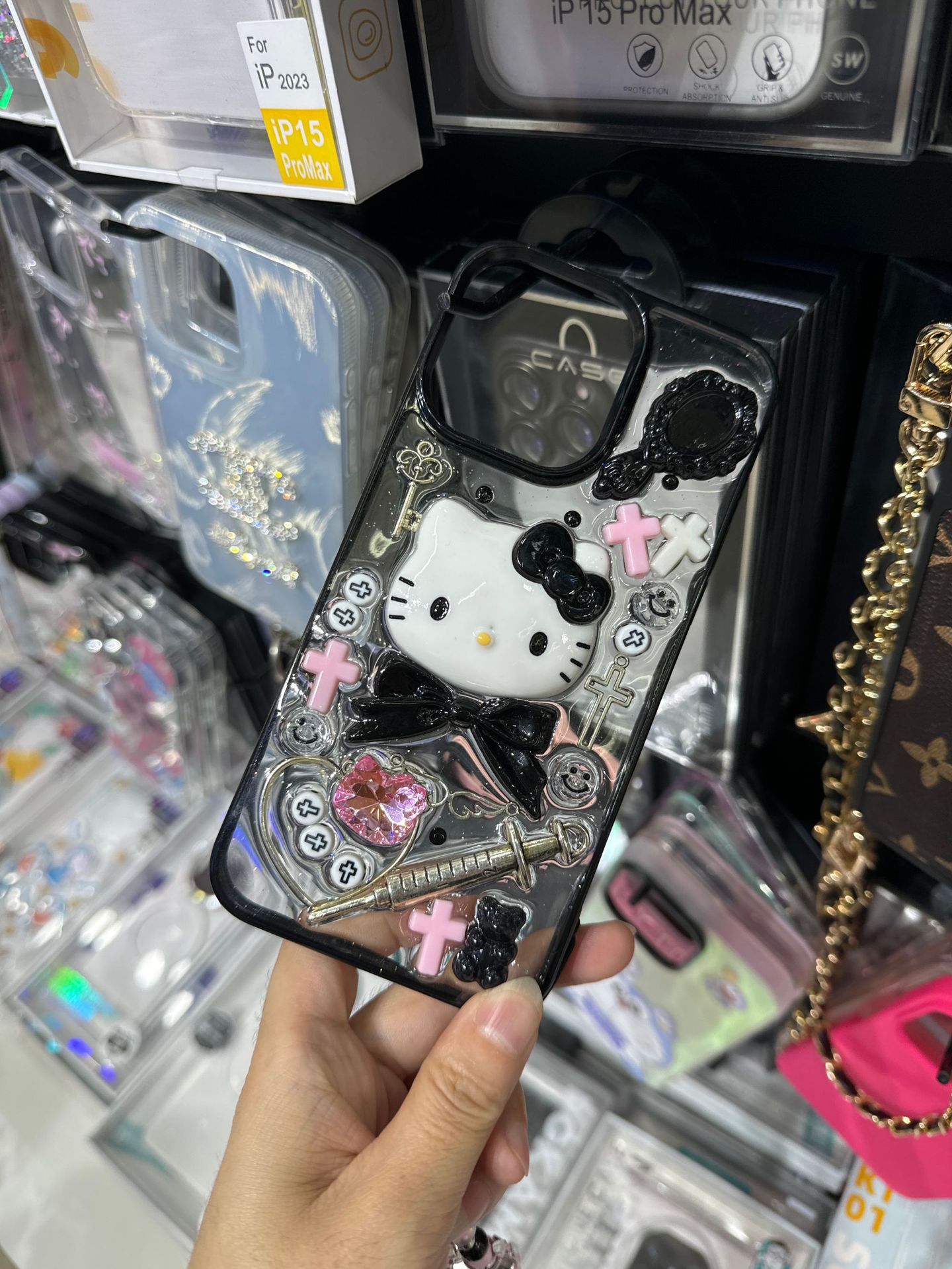 Cute Hello Kitty gold foil for iPhone 15 Pro Max 3D flowers for iPhone 14 Pro/13 Pro Max 17