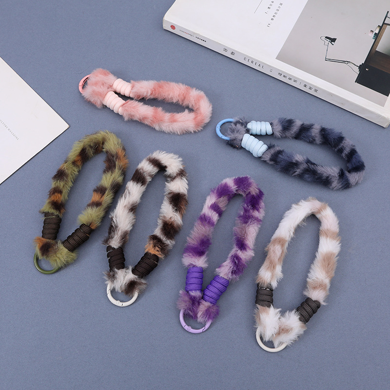 Autumn and Winter Leopard Print Plush Rope Mobile Phone Lanyard Leopard Cat Cat Hand Rope Wrist Rope Bag Doll Pendant Anti-Lost Lanyard