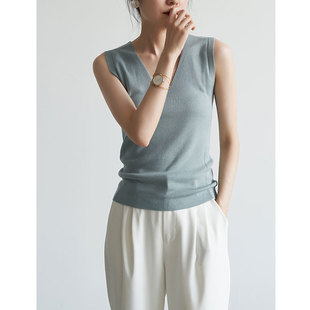 Camisole Women's Spring and Autumn Knitwear V-Neck Sleeveless Suit with Base Shirt Fashionable Stylish Ice Silk Top