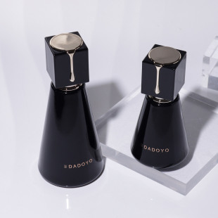 Thick bottom glass bottle toner 100ml emulsion essence cosmetic packaging material black high-grade top sheet printed logo