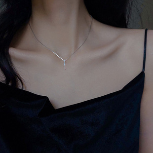 One Character Micro Inlay s925 Silver Necklace Women's Simple Vertical Strip Design Sense Clavicle Chain 2021 New Fashionable Elegant Necklace Chain