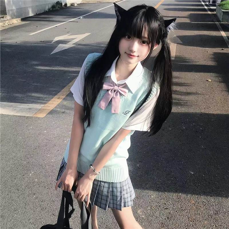 New Embroidered Mustard Multi-color Vest JK Japanese Style College Style Knitted Sweater Vest for Women's School in Autumn and Winter