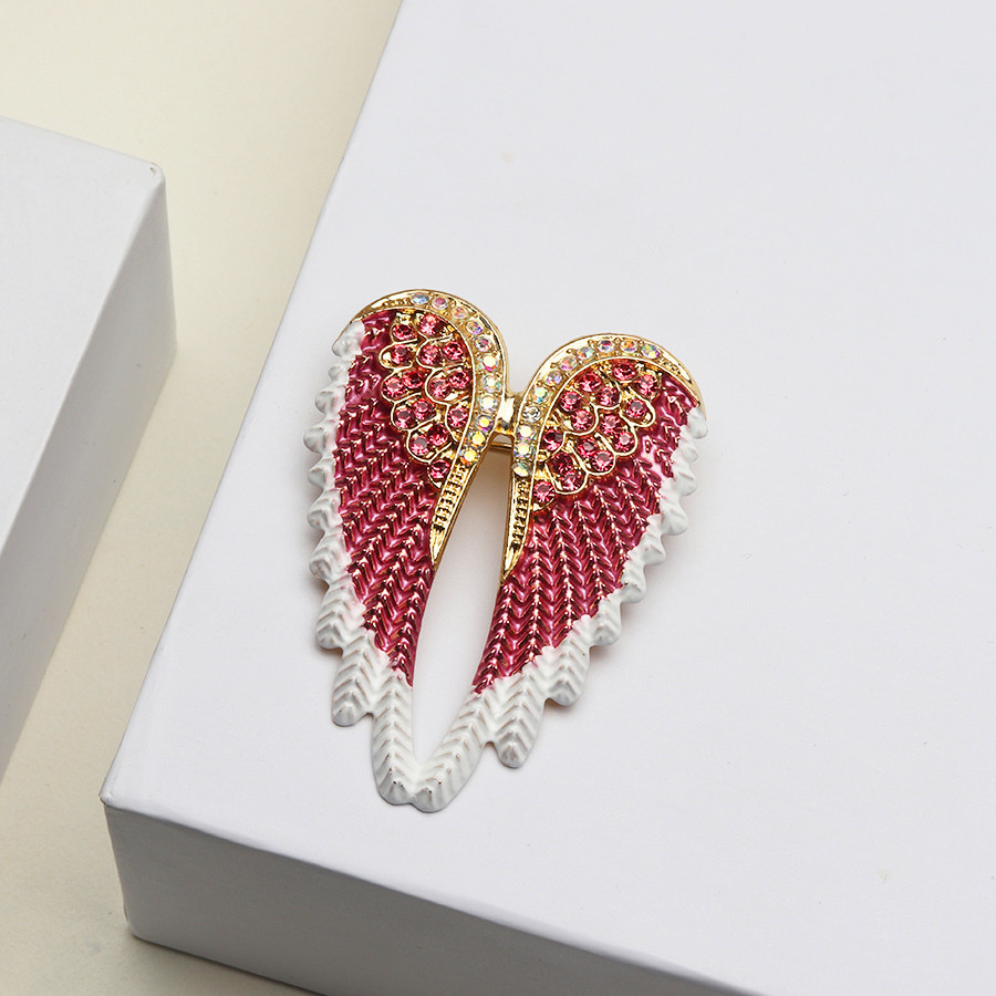 British Style Rhinestone Angel Wings Brooch Versatile Corsage White Trendy Fashion Clothing Accessories Pin Wholesale
