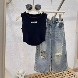Korean Style Girl's Summer New Stylish Striped Vest Top Retro Stylish Old Ripped Jeans Two-Piece Set