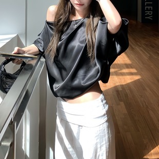 Yuyu Like Jennie Bubble Satin Design Slanted Shoulder Top Women's Summer New Versatile Shirt