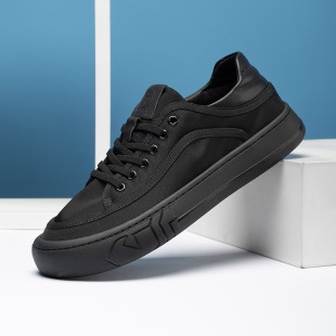 Factory direct supply of new leisure sports shoes low round head ultra light thick bottom black lace cloth shoes a generation of hair