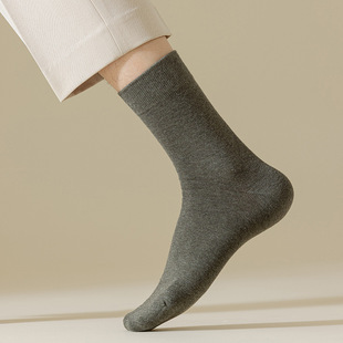 Boneless seam socks men's mid-calf solid color casual socks autumn and winter breathable sweat-absorbent stockings versatile business men's socks