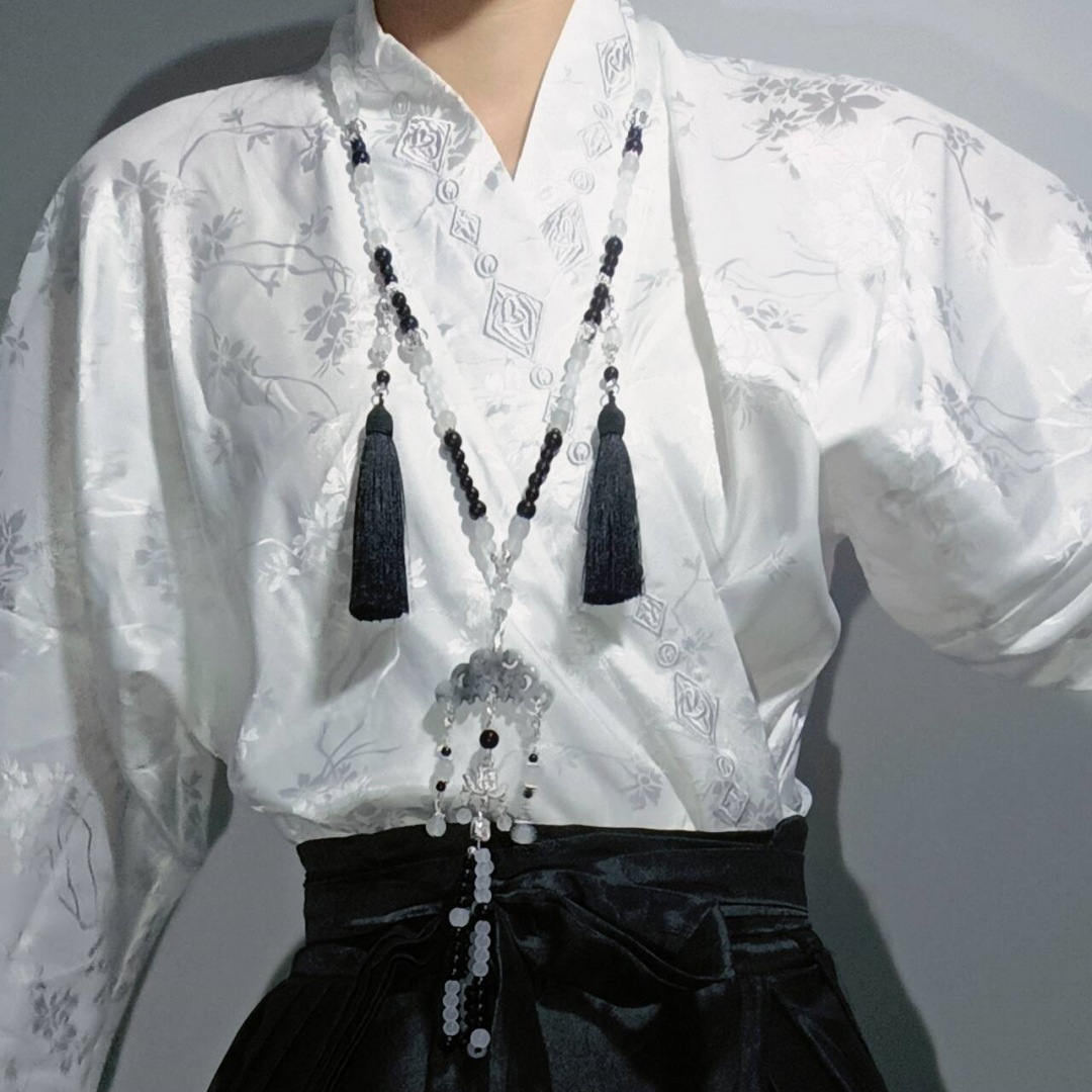 Hanfu long back Cloud safety lock tassel necklace new Chinese ancient style Ming maxi skirt press collar accessories
