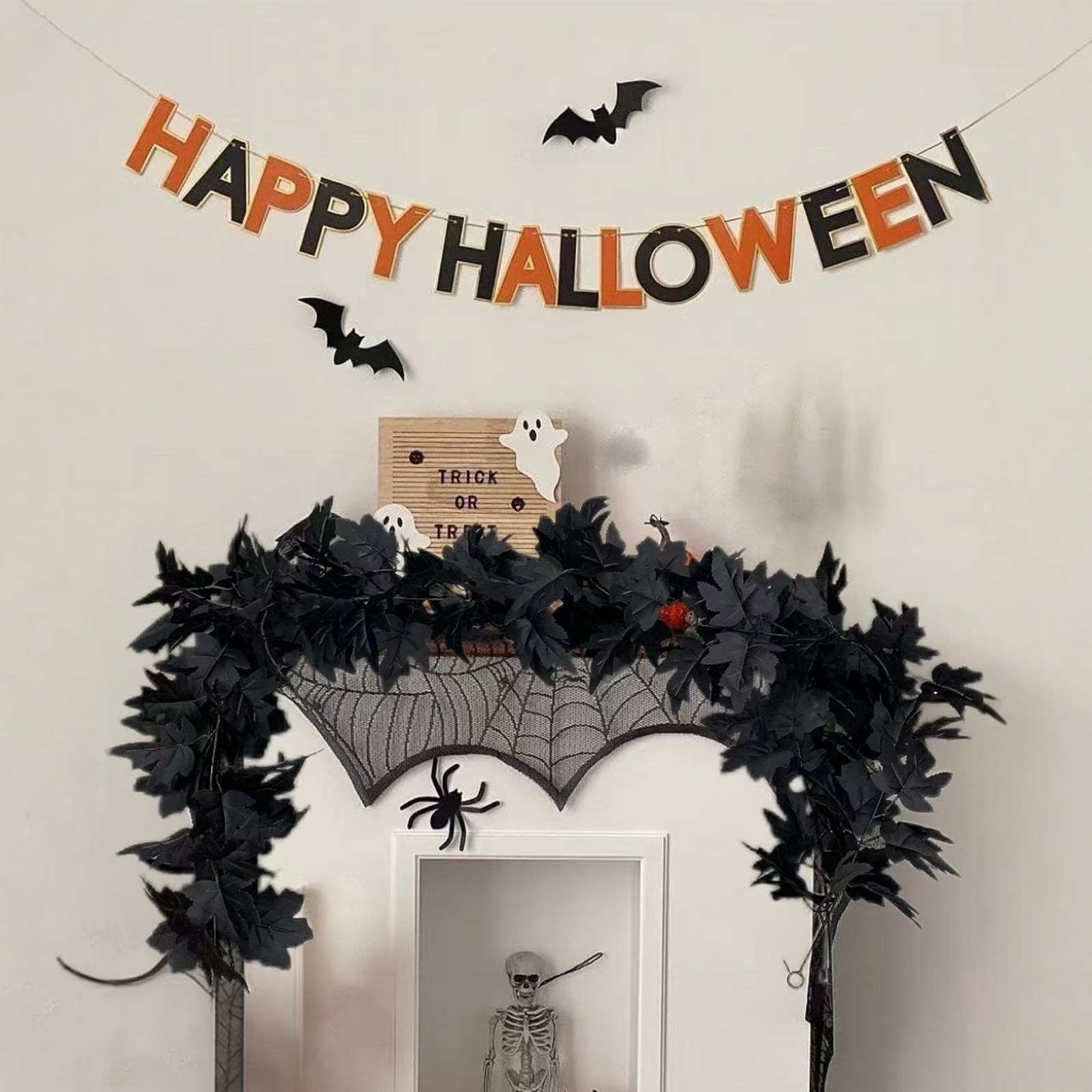 Wholesale artificial Halloween black maple leaf rattan home decorations, Thanksgiving autumn maple leaf holiday decorations, fake tree leaves