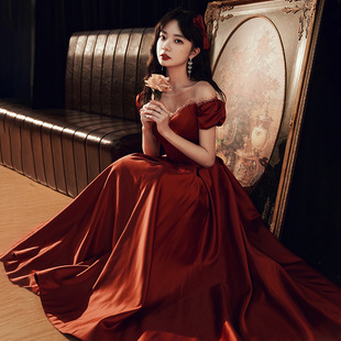 One-Shoulder Satin Toast Dress 2025 New Engagement Bride Wedding Homecoming Red Fugitive Princess Evening Dress