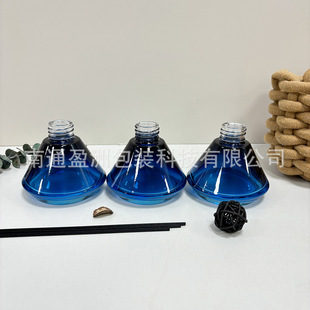 New 100ML Gradient Green Screw Triangular Cone Glass Fieless Funnel Aromatherapy Volatile Bottle Essential Oil Flavor