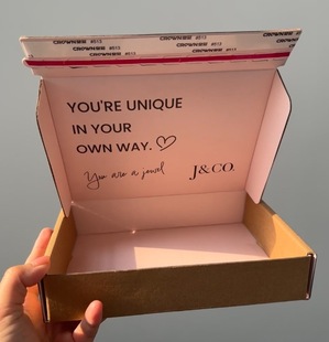 Flying machine box custom printed logo color express box clothing special hard corrugated packaging gift box flying machine box custom