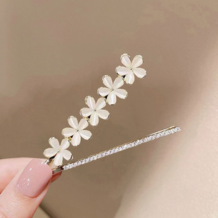 High-end temperament clip flower rhinestone pearl clip sweet side bangs clip Internet celebrity design hairpin