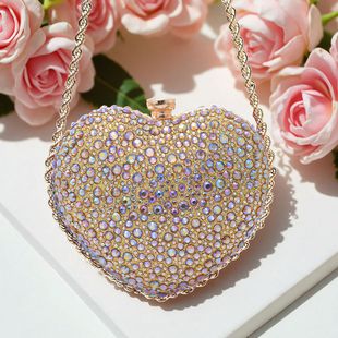 Hot sale Europe and the United States cross-border Amazon luxury love bag fashion chain diamond dinner bag party party party bag manufacturers