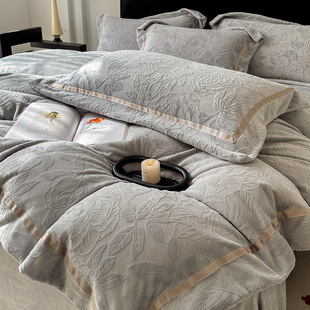 Class A high-weight milk velvet four-piece set autumn and winter thickened carved velvet double-sided velvet quilt cover anti-static bedding 1.8m