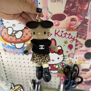 Плюшевый брелок Kitty с длинными ногами для отпуска и в подарок